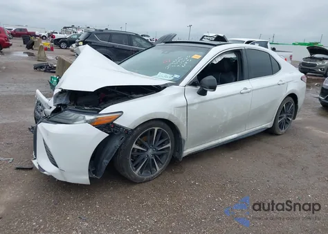2018 Toyota Camry Xse from USA, damaged, VIN 4T1B61HK9JU008977